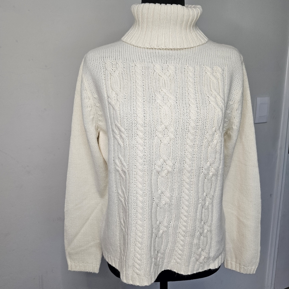 By Design/ woman’s/ ivory turtleneck‎ sweater/ L